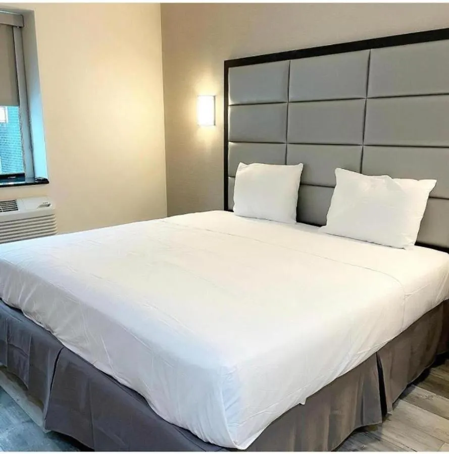 Umbrella Hotel Brooklyn New York